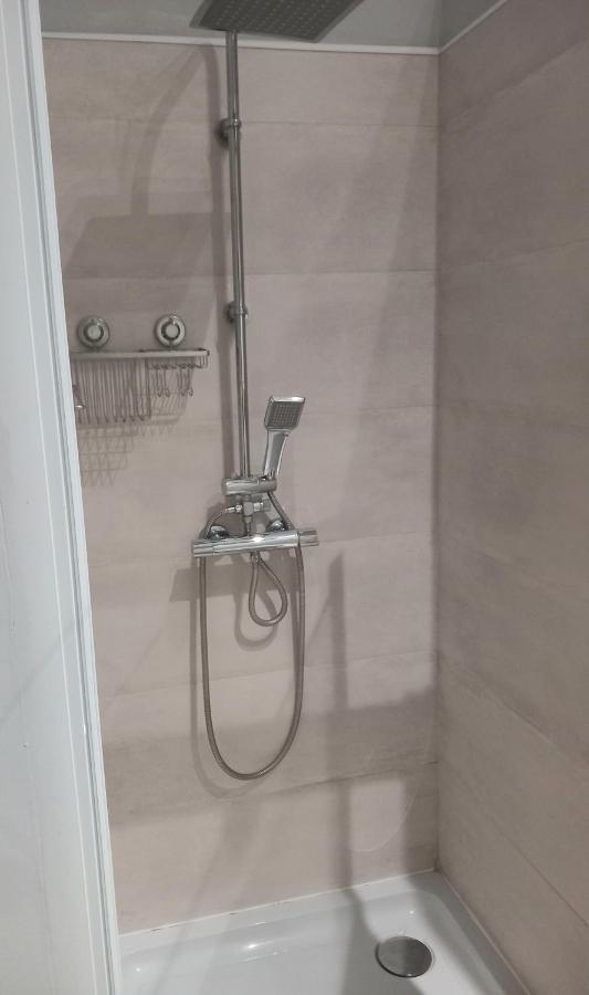 Hola Apartamenty Piotrkowska وودج المظهر الخارجي الصورة